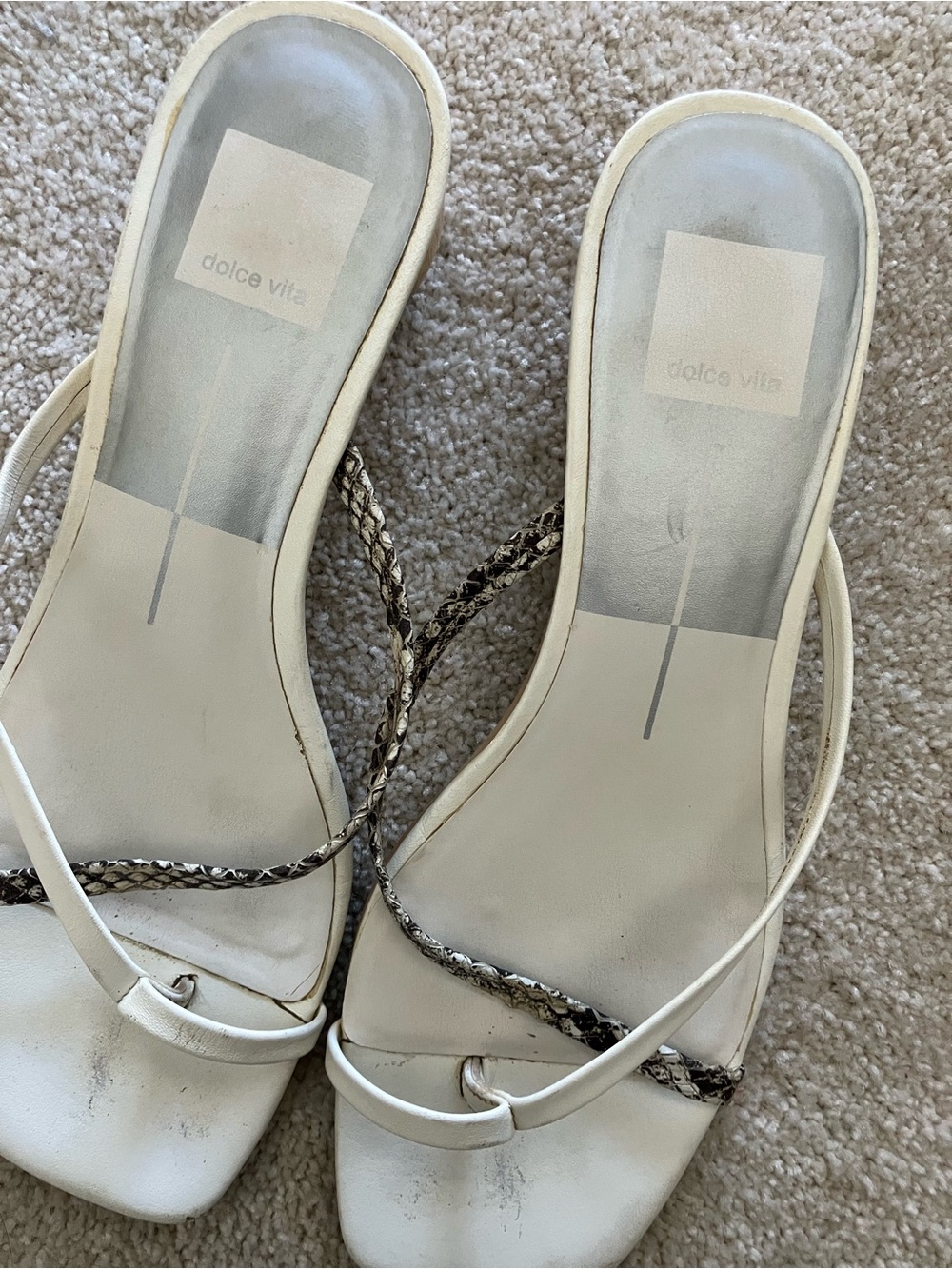 Dolce Vita White Multi Snake Print Leather Sandals - Picture 3 of 5